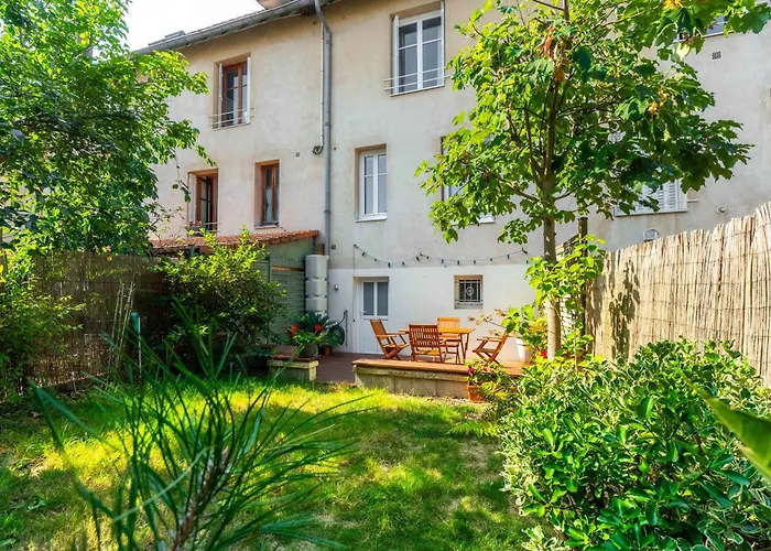 Vakantiehuis L'ecrin Des Freres Daum - A 5 Min Place Stanislas Nancy